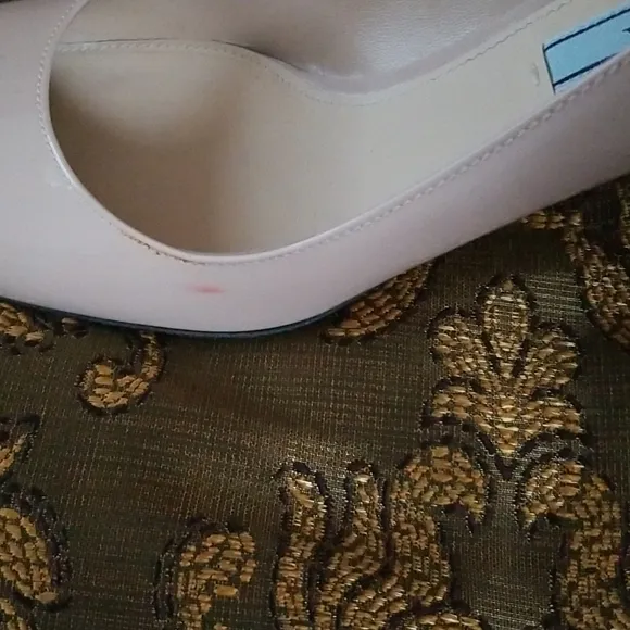 Prada shoes size 38.5