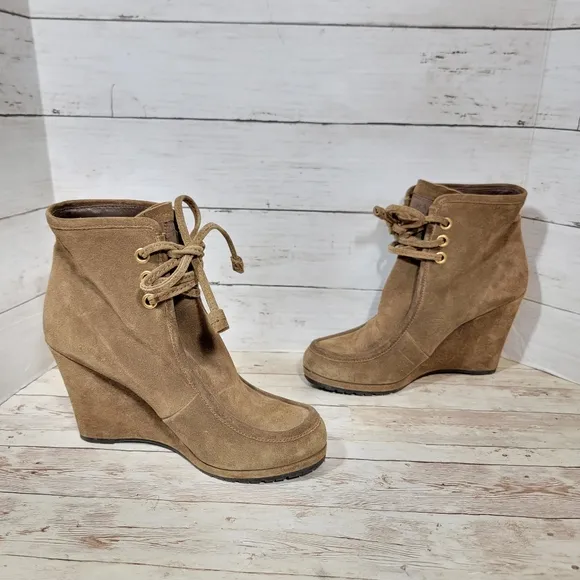 Prada Tan Suede lace-up wedge boots EU 39