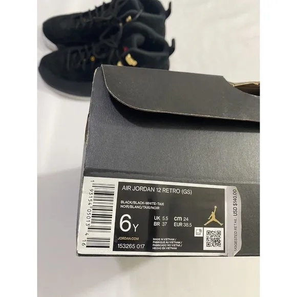 Pre-Owned Youth Size 6Y Black White Air Jordan 12 Retro (GS) Basketball Shoes