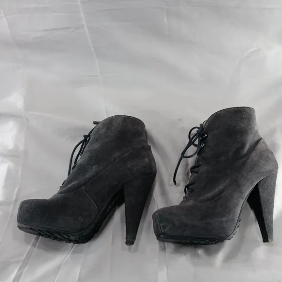 Proenza Schouler Lace Up  Booties Womens 36 / 6 Gray Suede Steampunk Victorian