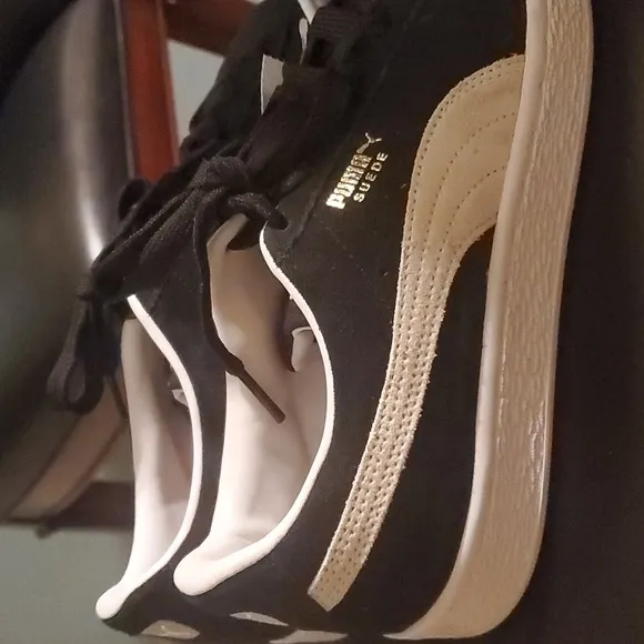 Puma Sneakers Boys Kids Size 7m 7c 7 Black Gray Side Stripe Suede Low Top Pum…