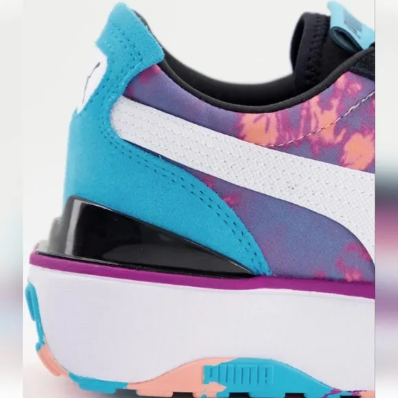 Puma Women's  Cruise Rider Tie-Dye Sneakers