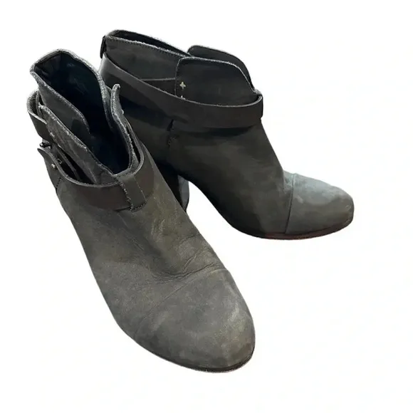 Rag &amp; Bone Women's Harrow Gray Distressed Suede Ankle Boots Size 39, US 9 GUC