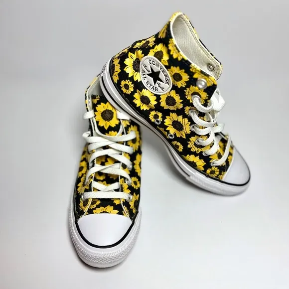 Rare Converse Sunflower Hi Top Shoes Chuck Taylor Allstars Women’s 7.5 Men’s 5.5