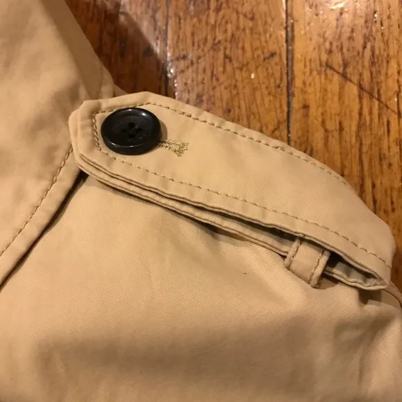 RARE Hunter Classic Trench Coat!