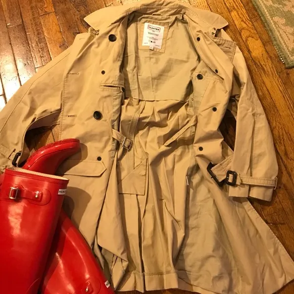 RARE Hunter Classic Trench Coat!