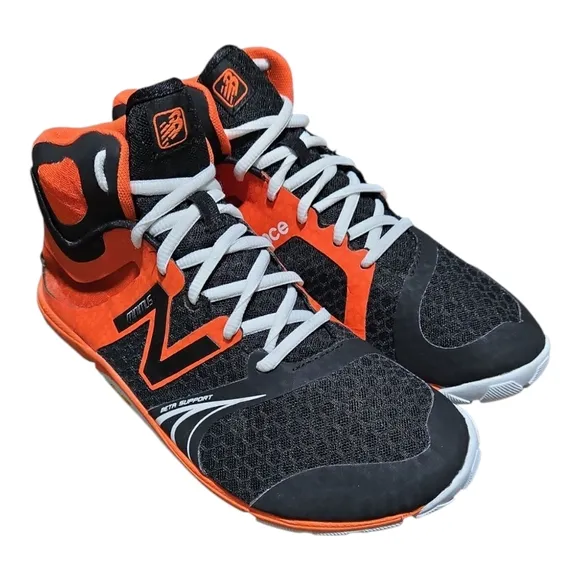 Rare New Balance Men's Size 8.5 2E Minimus 20v3 Mid-Cut Cross Trainer High Top