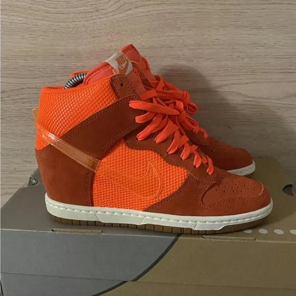 Rare 🧡Nike Dunk Sky High Total Crimson Shoes Wedge Sneakers - W 6.5