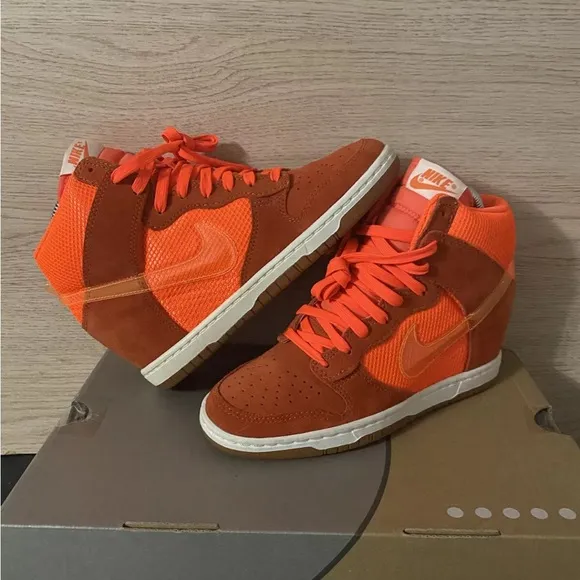 Rare 🧡Nike Dunk Sky High Total Crimson Shoes Wedge Sneakers - W 6.5