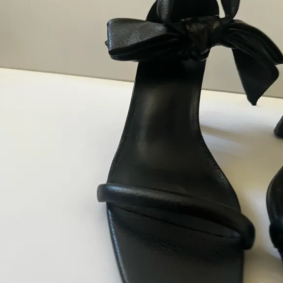 Rebecca Minkoff Black Kaley Bow High Heels are stylish and sophisticated pump