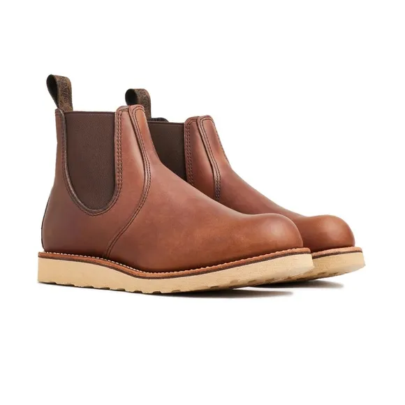RED WING CLASSIC CHELSEA BOOTS - SIZE 11 MENS - Used comes with original box