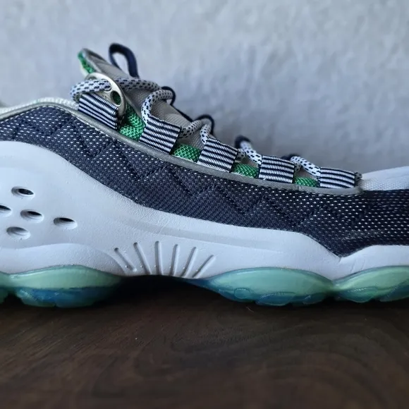 Reebok DMX 10 Infinity Blue and GreenReebok Men's Shoes - White, Green, and Blue