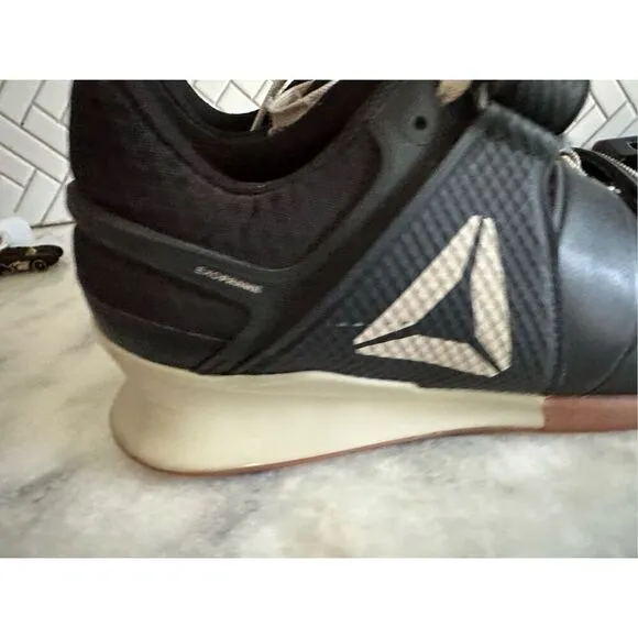 Reebok Legacy Lifter White Black size 12.