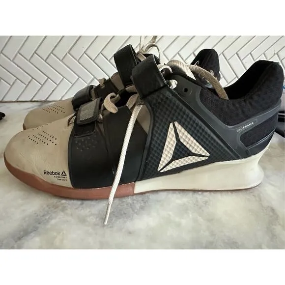Reebok Legacy Lifter White Black size 12.