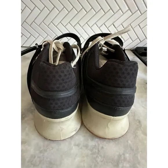 Reebok Legacy Lifter White Black size 12.