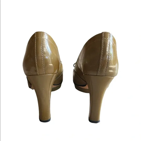 REPETTO Taupe Patent Leather Classic Platform Shoes Size 35/5
