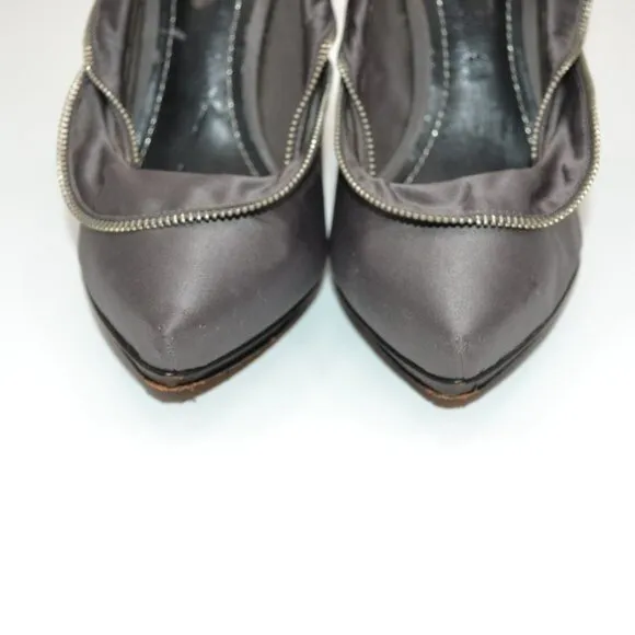 Report Gray Satin Leather &amp; Zipper Ruffle Platform Modern Mod Stilettoes Heels 7