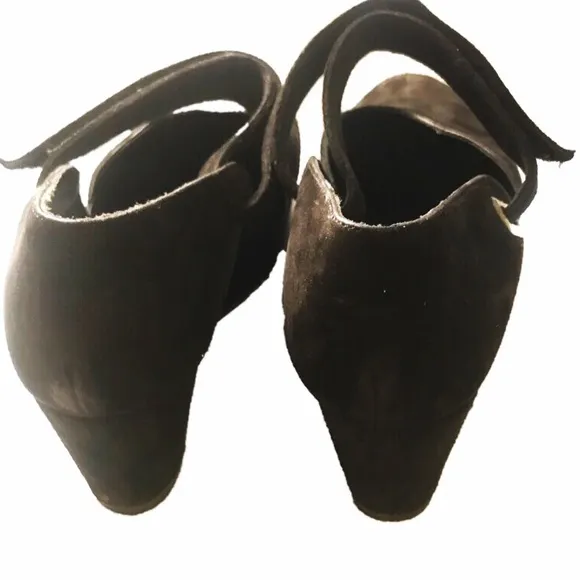 Robert Clergerie Black platform Mary Janes SZ 9.5