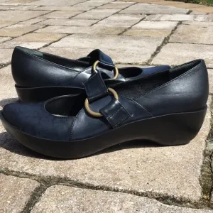 Robert Clergerie Mary Jane Pointy Leather Shoes