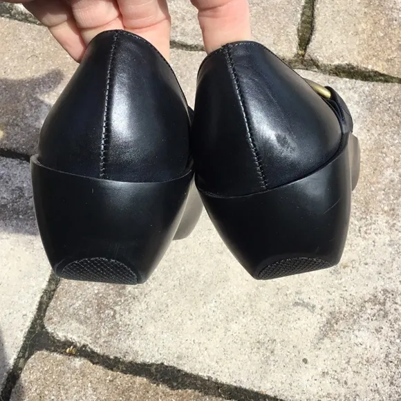 Robert Clergerie Mary Jane Pointy Leather Shoes
