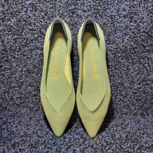 Rothys The Point Women's Size 7 US Mint Green Pointed Toe Slip on Flat Shoes