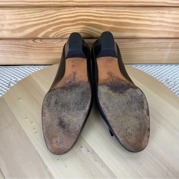 Salvatore Ferragamo Black Leather Classic Low Heels Pumps Slip-on Women's 7 US