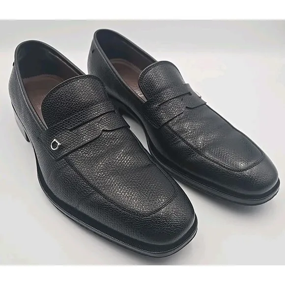 Salvatore Ferragamo black pebbled leather penny loafer UG 97447 M 16 Size  8.5 U