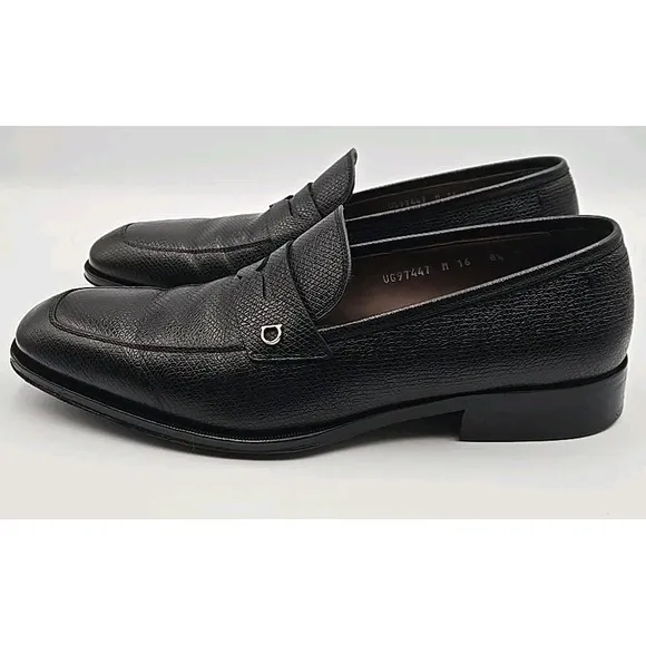Salvatore Ferragamo black pebbled leather penny loafer UG 97447 M 16 Size  8.5 U