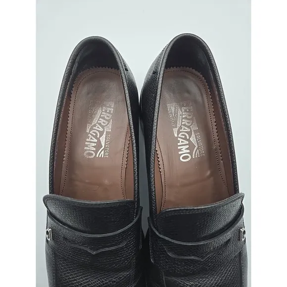 Salvatore Ferragamo black pebbled leather penny loafer UG 97447 M 16 Size  8.5 U