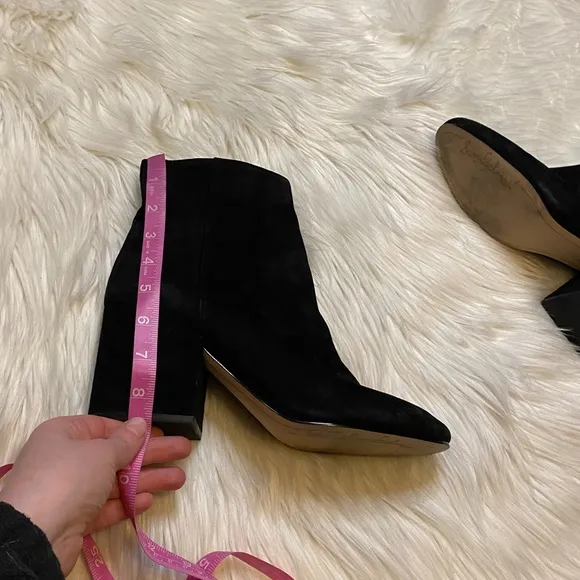 Sam Edelman black suede leather size 10 heeled ankle booties boots