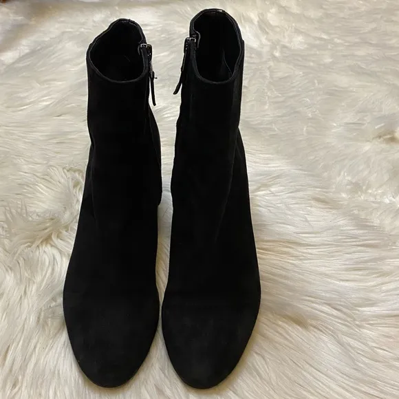 Sam Edelman black suede leather size 10 heeled ankle booties boots