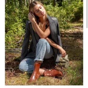 Sam Edelman Thatcher Square Toe Ankle Boots in Chocolate Brown, 7.5 NIB