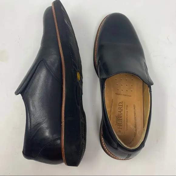 Samual Hubbard Black loafer shoes, size 9