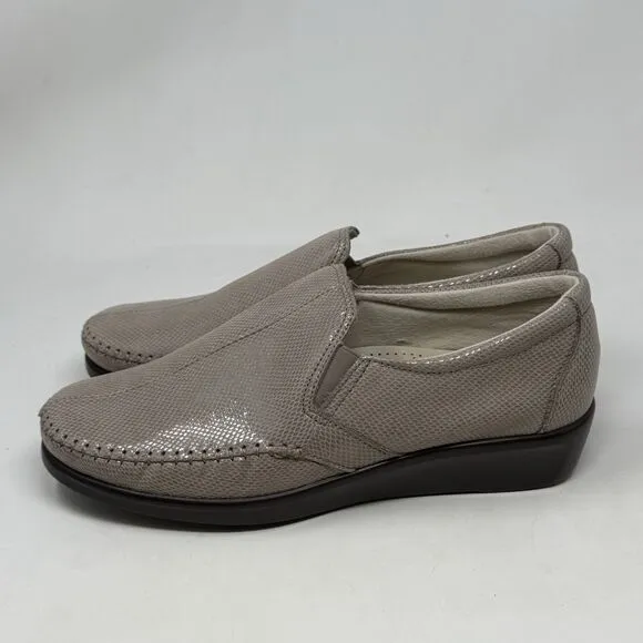 SAS Dream Wedge Loafers Womens 6.5 W Mushroom Tan Brown Snakeskin Slip On Shoes