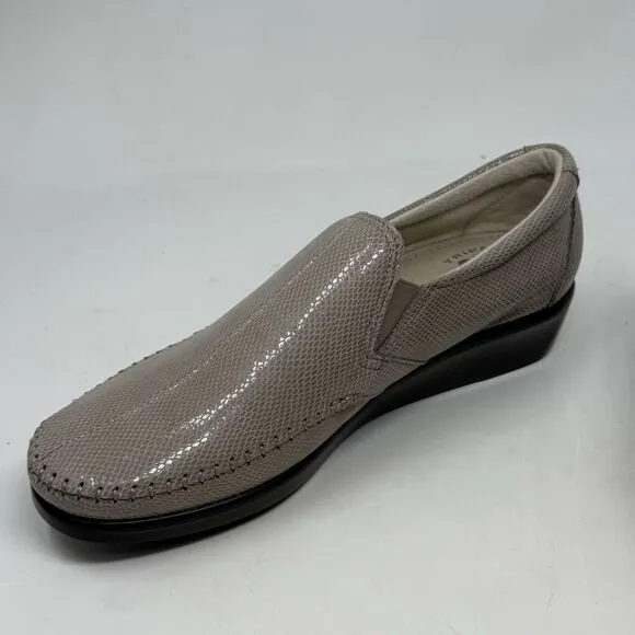 SAS Dream Wedge Loafers Womens 6.5 W Mushroom Tan Brown Snakeskin Slip On Shoes