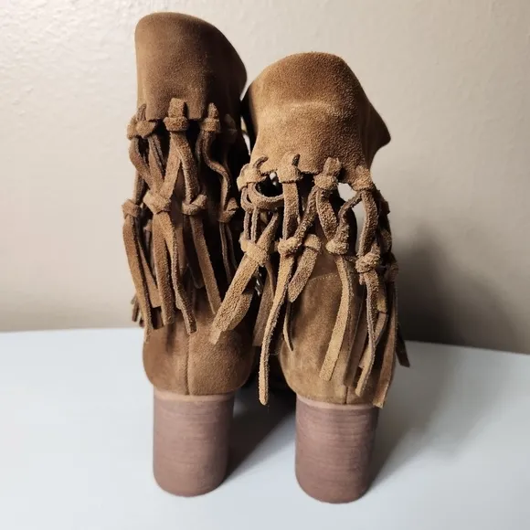 Sbicca Womens Wagon Brown Suede Lace-Up Foldover Fringe Ankle Boots-Size 10 NEW