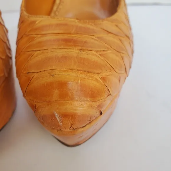 SERGIO ROSSI 100% Python Authentic Heels Sz 6 EUC!