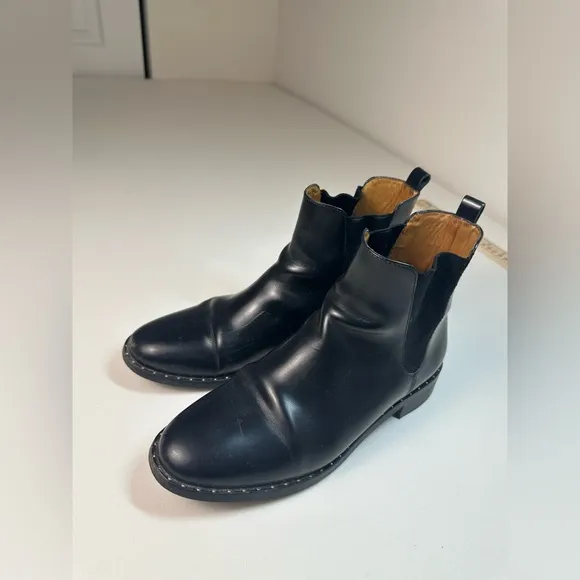 Sezane Souliere Woody Black Leather Studded Classic Chelsea Boots Women’s 38