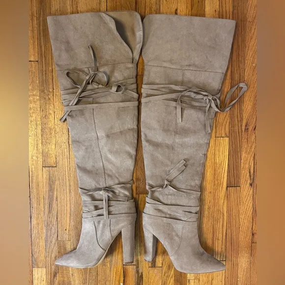 Shoe Dazzle Tan Over the Knee Boots with Chunky Heel and Wraparound Lacing