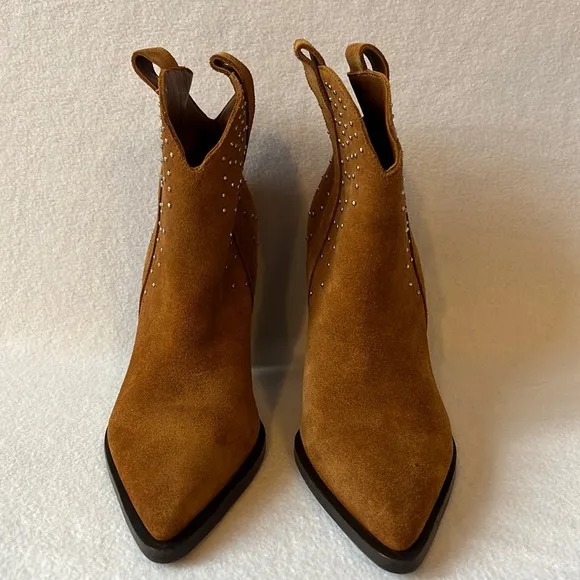 SIGERSON MORRISON Kalie Tan Suede Micro Stud Boots