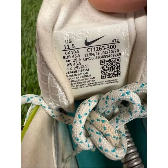 Size 11.5 - Nike Air Max 270 React SE Oracle Aqua