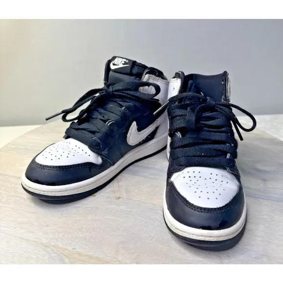 Size 12.5C Kids- Air Jordan 1 Retro OG High Black White FD1412-010