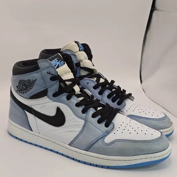 Size 14- Nike Air Jordan 1 Retro High University Blue 555088-134 OG UNC