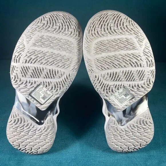 Size 6Y/7.5Women - Nike Air Jordan Why snot Zero 3.0