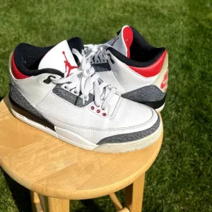 Size 8 - Nike Air Jordan 3 Retro Denim SE Fire Red Men's Shoes - Ships Now