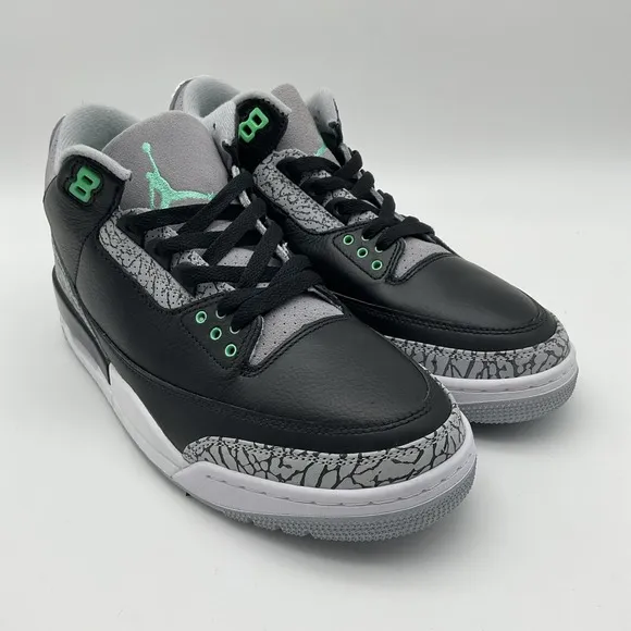 Size 9 - Air Jordan 3 Retro Green Glow (CT8532-031)