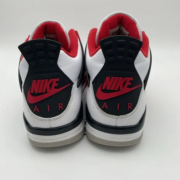 Size 9.5 - Jordan 4 Retro OG Mid Fire Red (DC7770-160)