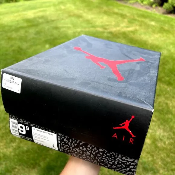 Size 9.5 - Nike Air Jordan 3 Retro OG Black Cement 2018 Men's Shoes - Ships Now