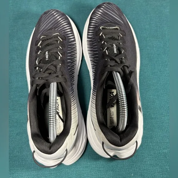 Size 9.5 - Women’s Hoka One Rincon 3 Black/white shoes