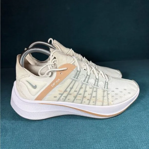 Size 7 - Women’s Nike Expx4 multicolor shoes